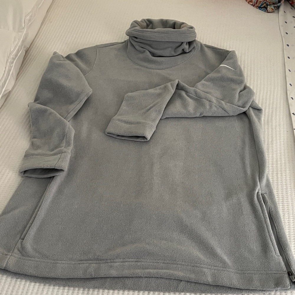 Nike Dri fit Polar Fleece turtleneck tunic!
